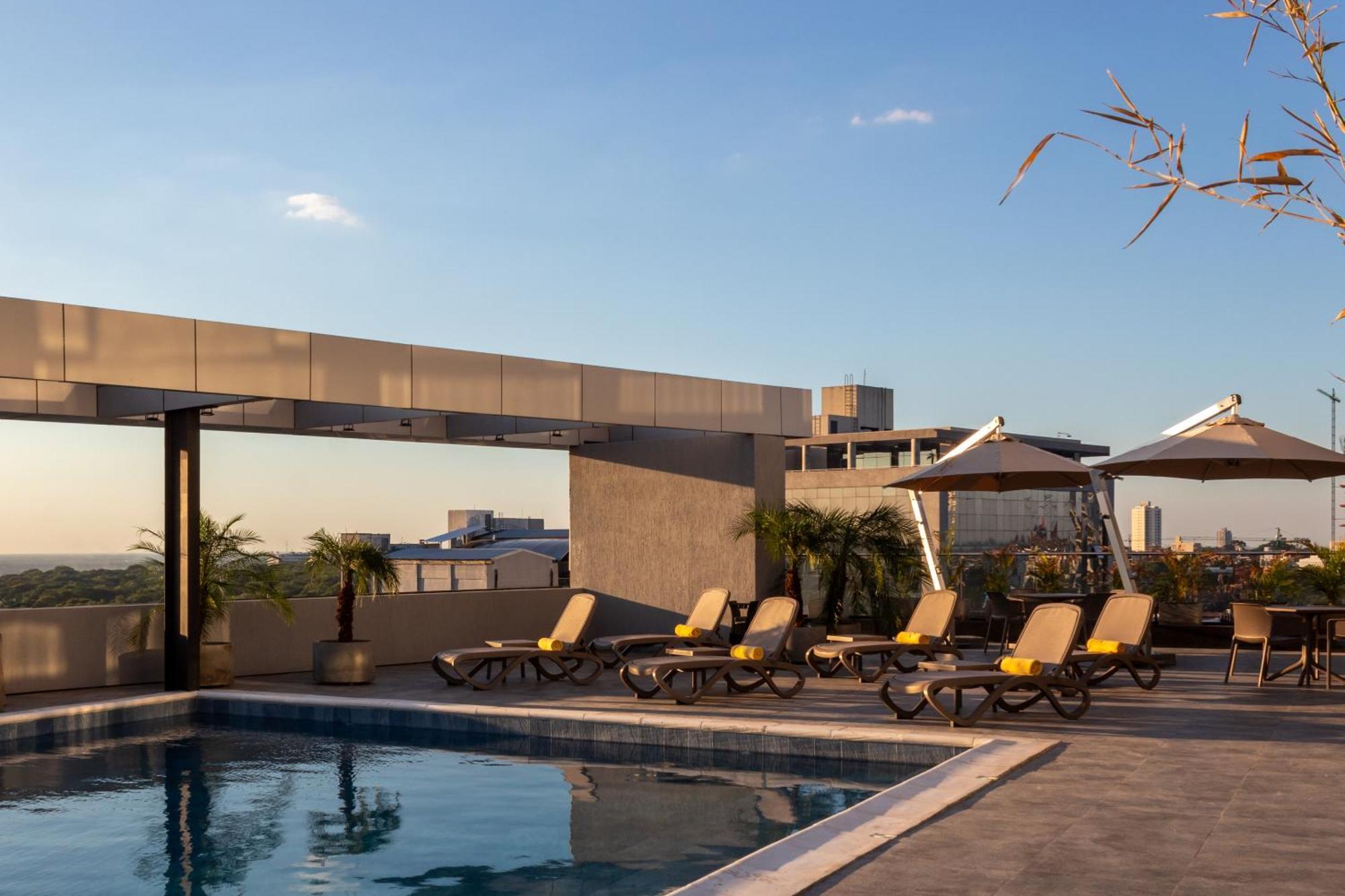 Hotel Tryp By Wyndham Asunción Zewnętrze zdjęcie