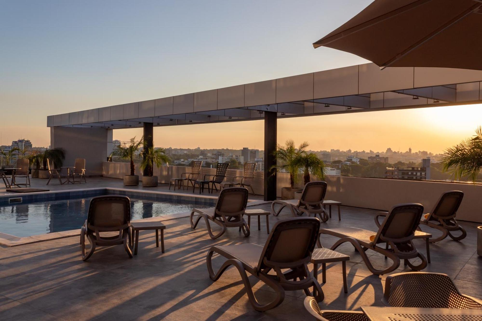 Hotel Tryp By Wyndham Asunción Zewnętrze zdjęcie