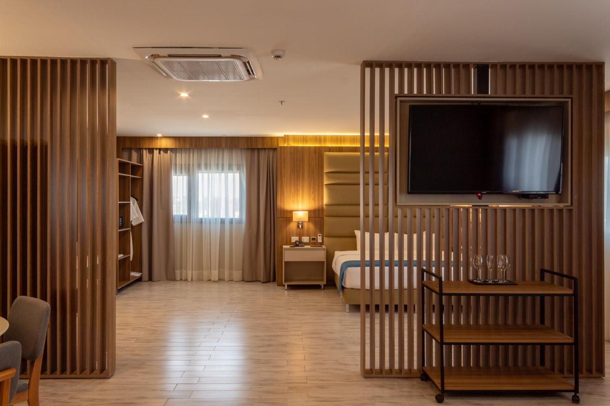 Hotel Tryp By Wyndham Asunción Zewnętrze zdjęcie